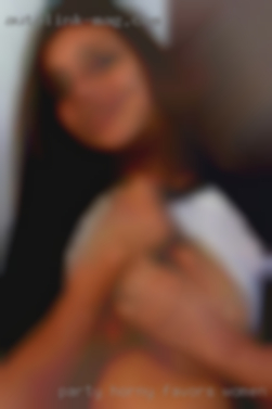 Party horny favors women and needs message me in Kearney Northeast.