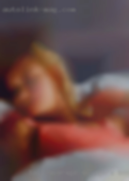 Tall average swingers body can create together near Carpinteria.